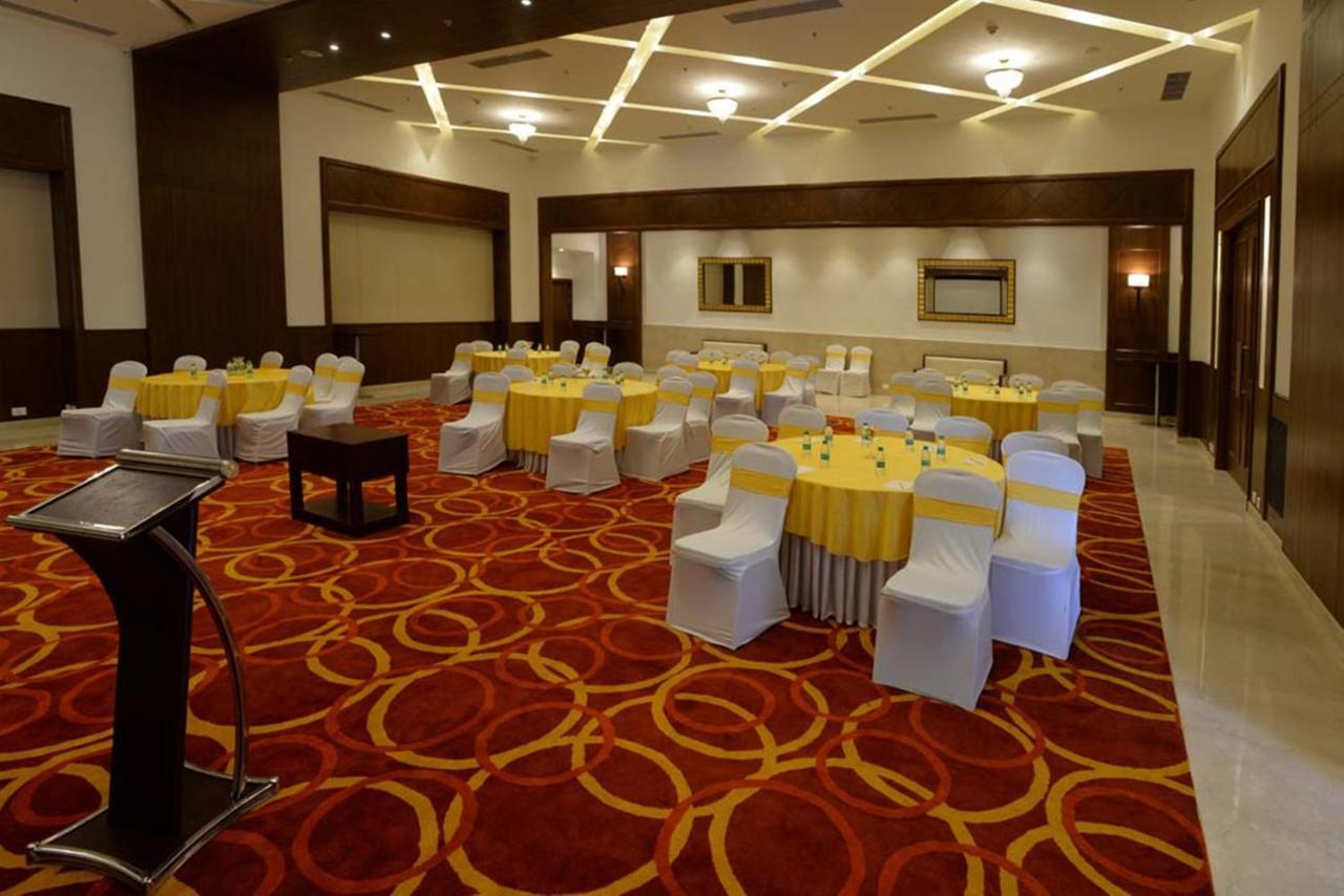 Lemon Tree Hotel Coimbatore Exterior foto