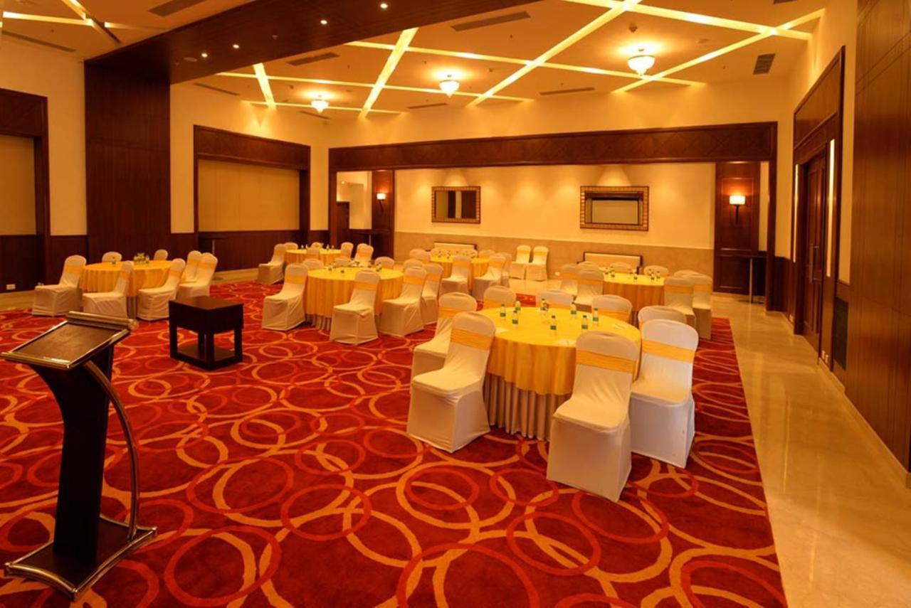 Lemon Tree Hotel Coimbatore Exterior foto